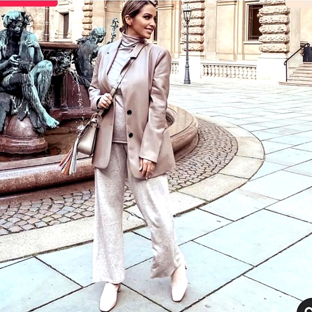 ZARA FAUX LEATHER OVERSIZED BLAZER  Size S and M - Picture 9 of 16
